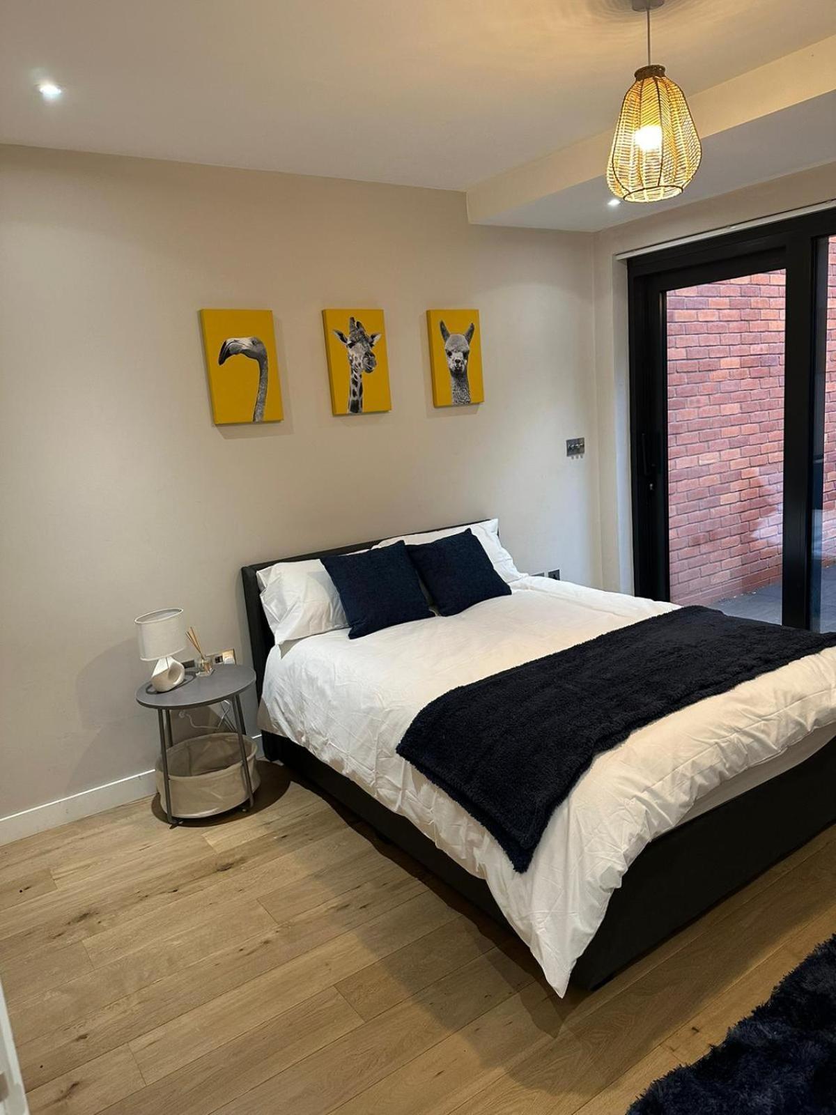 Richardson Deluxe Apartments - 3 Bed لندن المظهر الخارجي الصورة