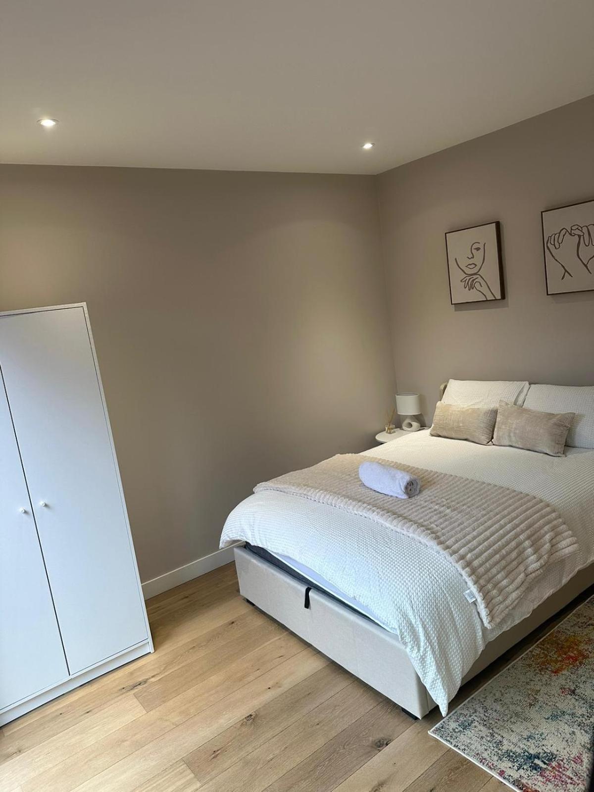Richardson Deluxe Apartments - 3 Bed لندن المظهر الخارجي الصورة